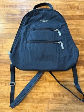 baggallini‎ Securtex anti-theft convertible backpack- like new (k1)